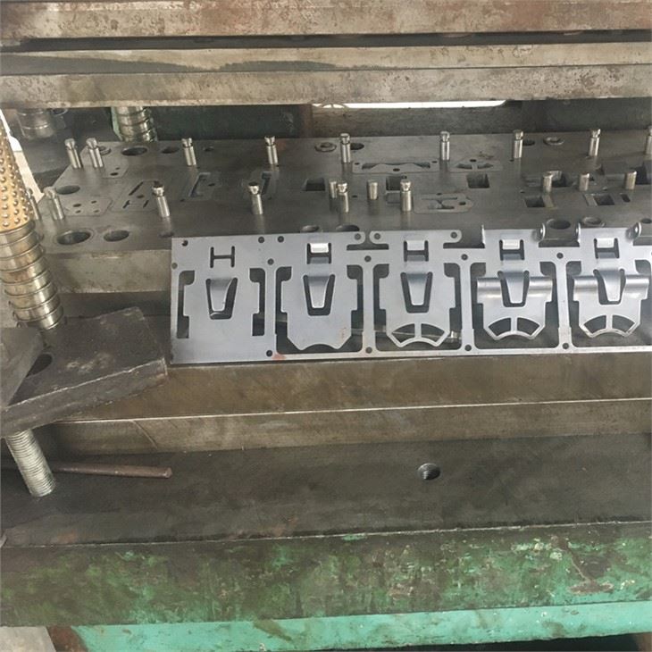 Spring Bracket Mould